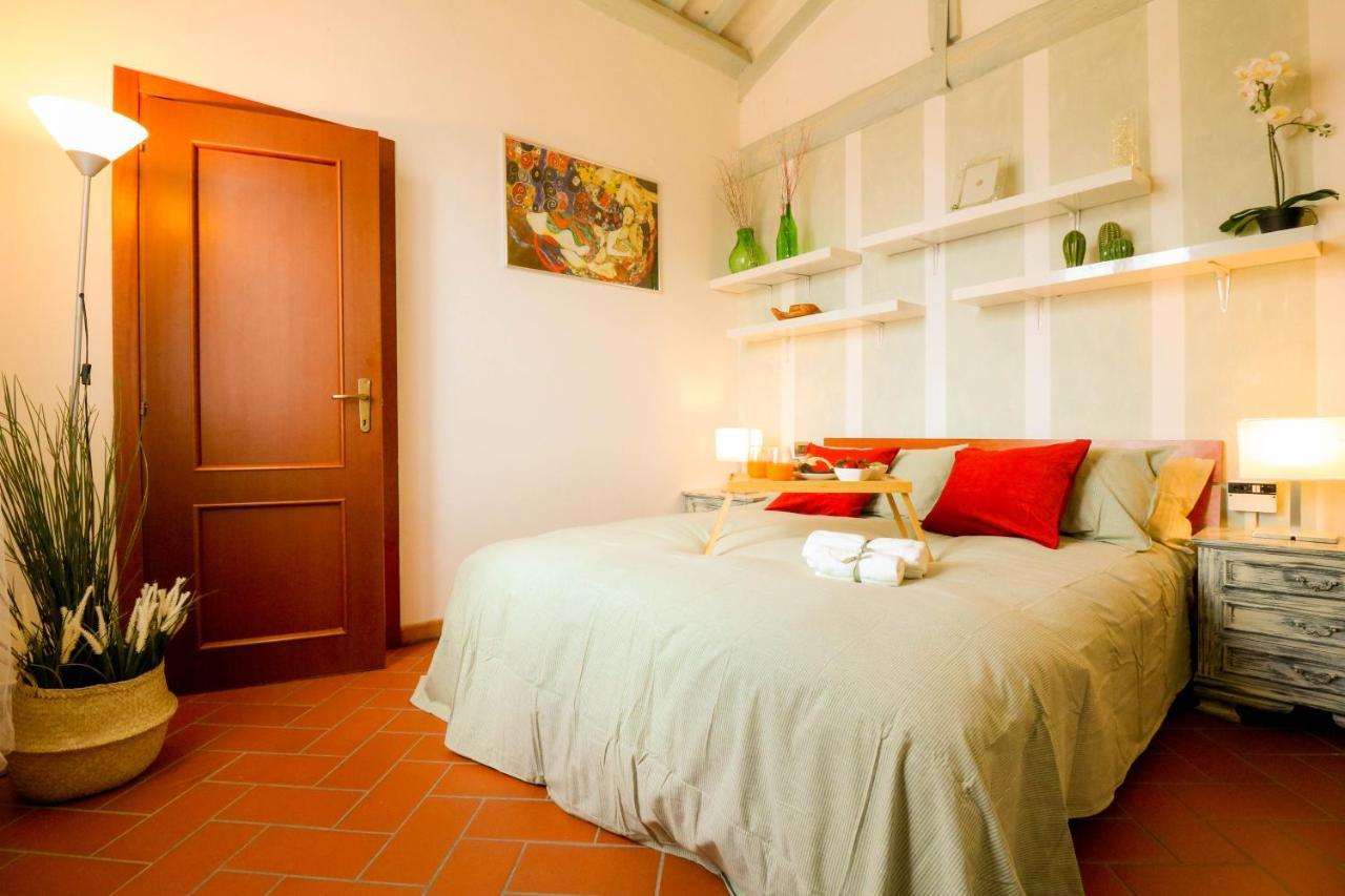 トッリータ・ディ・シエーナ Casale Val D' Orcia- Relax E Lusso In Piscinaヴィラ エクステリア 写真